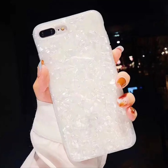 NEW IPhone 7/8 White Pearl Soft Case - Picture 2 of 4